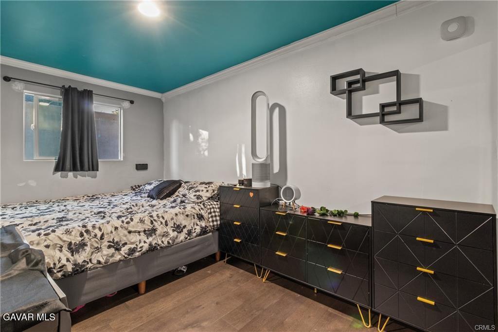 6809 Haywood Street Tujunga, CA 91042 - Photo 9 of 18 13