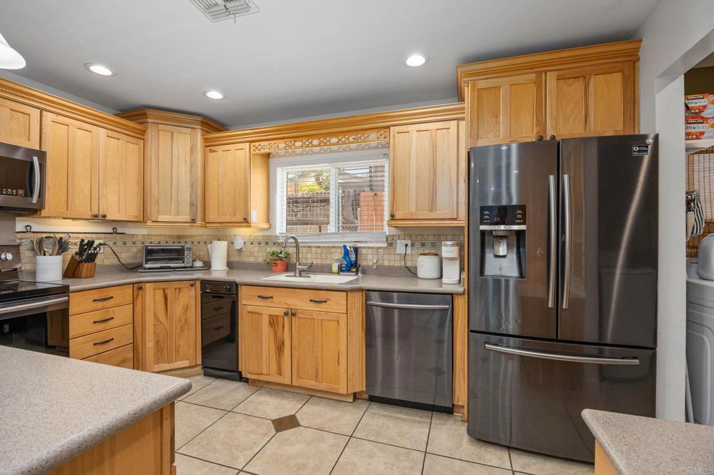 24376 Rutherford Road Ramona, CA 92065 - Photo 12 of 65