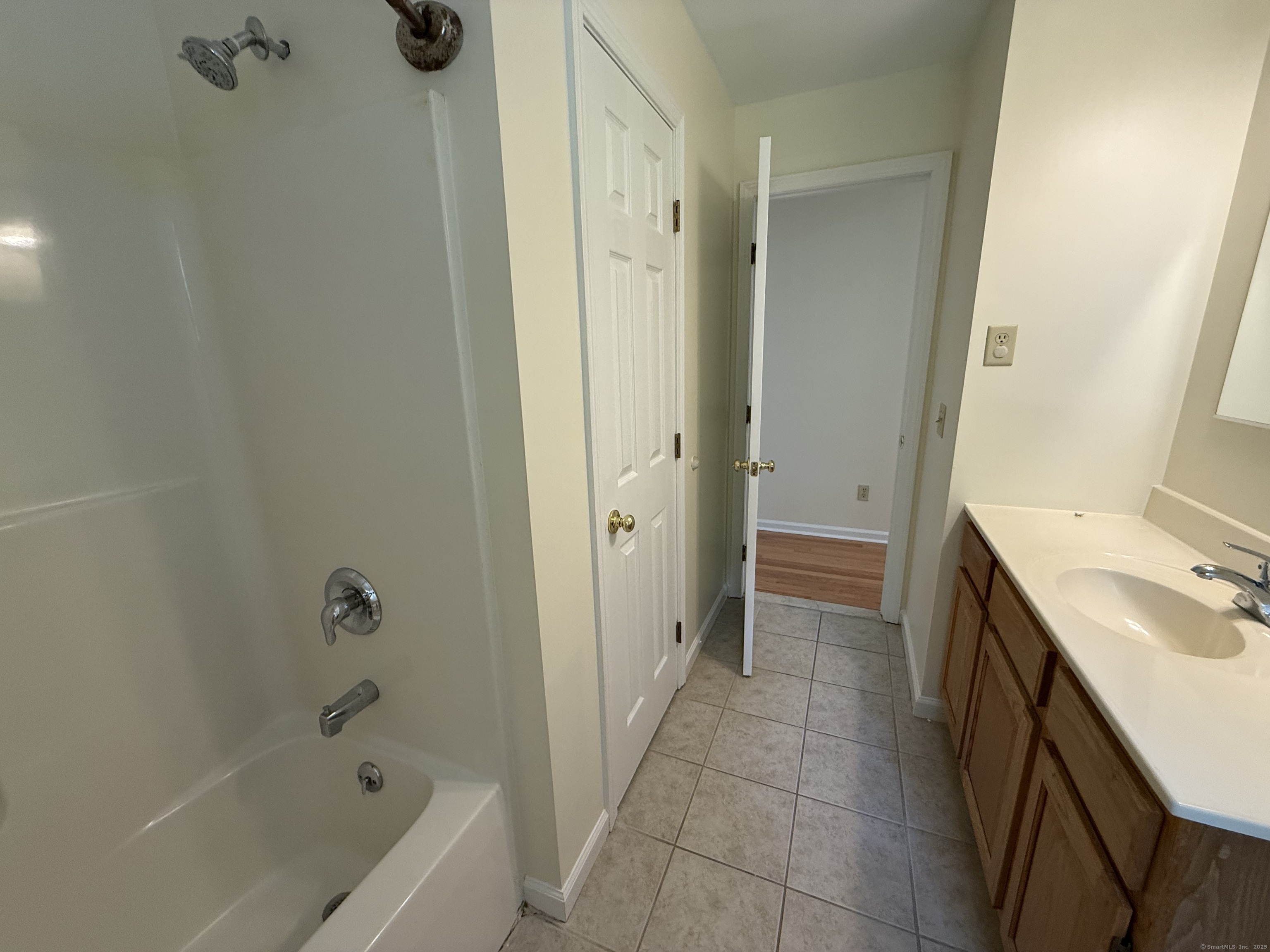 183 Osborn Road Naugatuck, CT 06770 - Photo 9 of 33