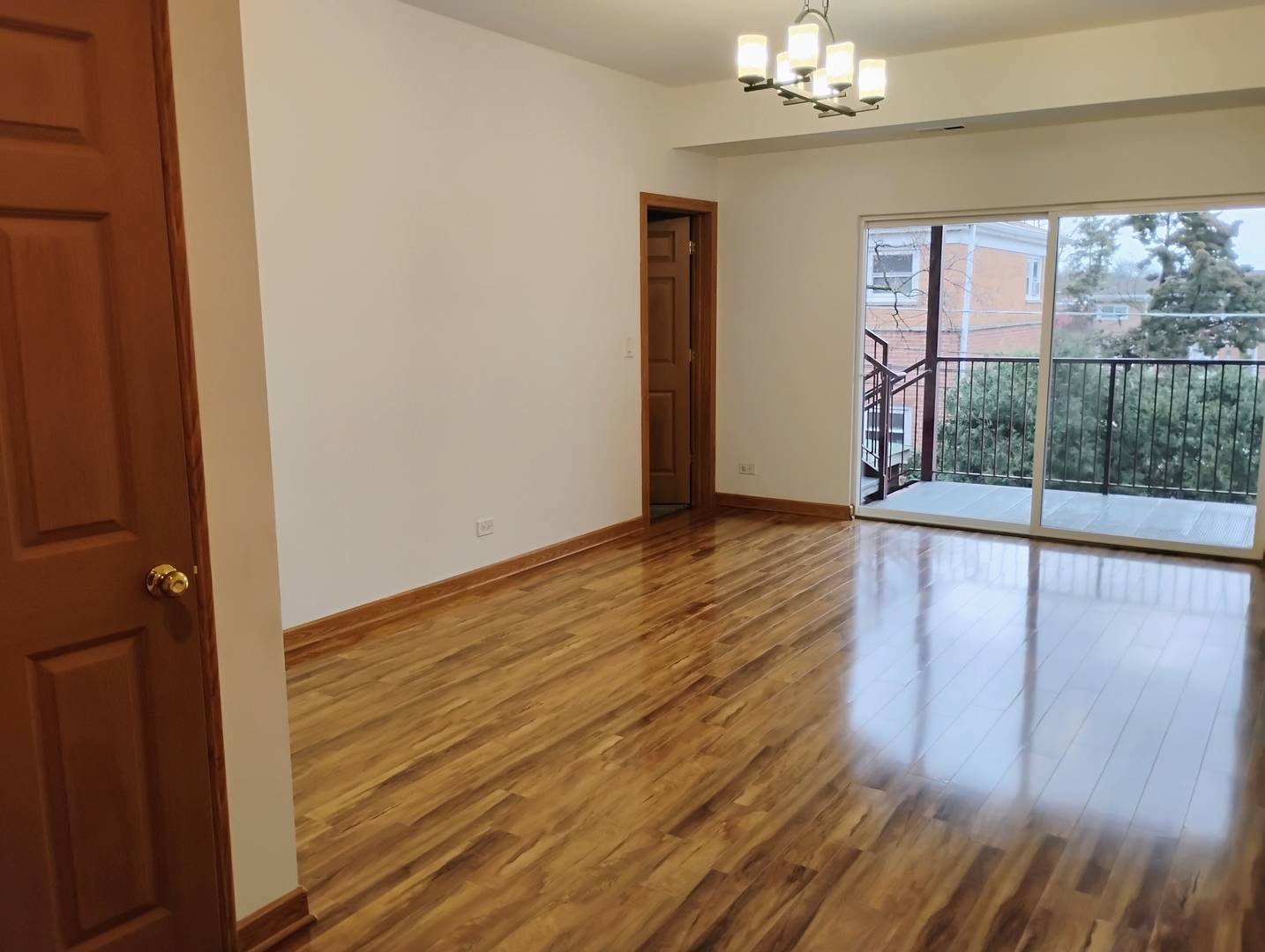 397 Alles Street, Unit 2 Des Plaines, IL 60016 - Photo 2 of 23