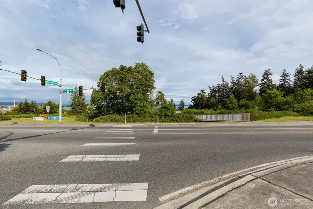 $750,000 | 20 (lot 3) Oak Harbor, Oak Harbor, WA 98277