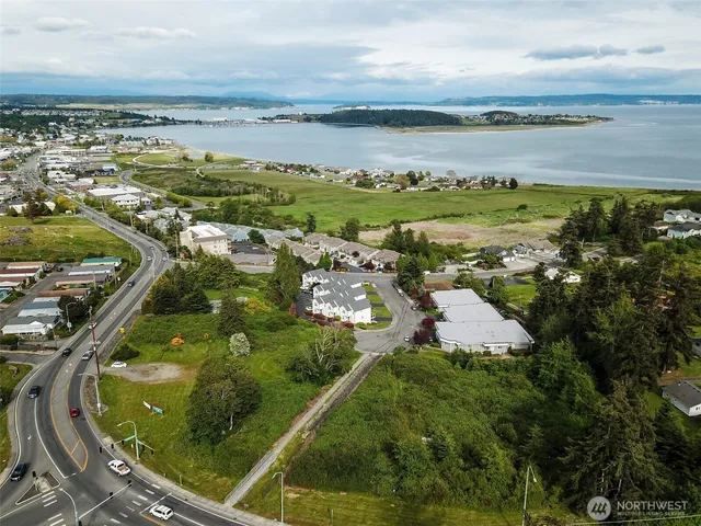 $750,000 | 20 (lot 3) Oak Harbor, Oak Harbor, WA 98277