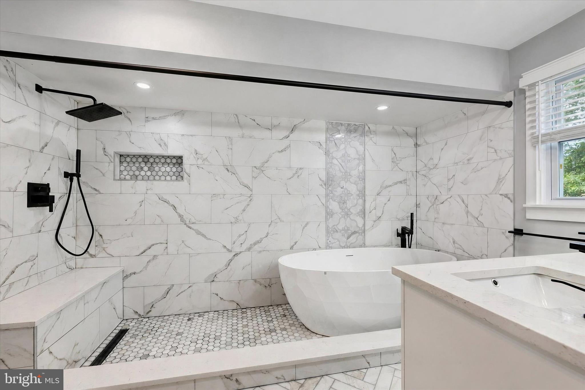 1806 Middleborough Road Baltimore, MD 21221 - Photo 10 of 16