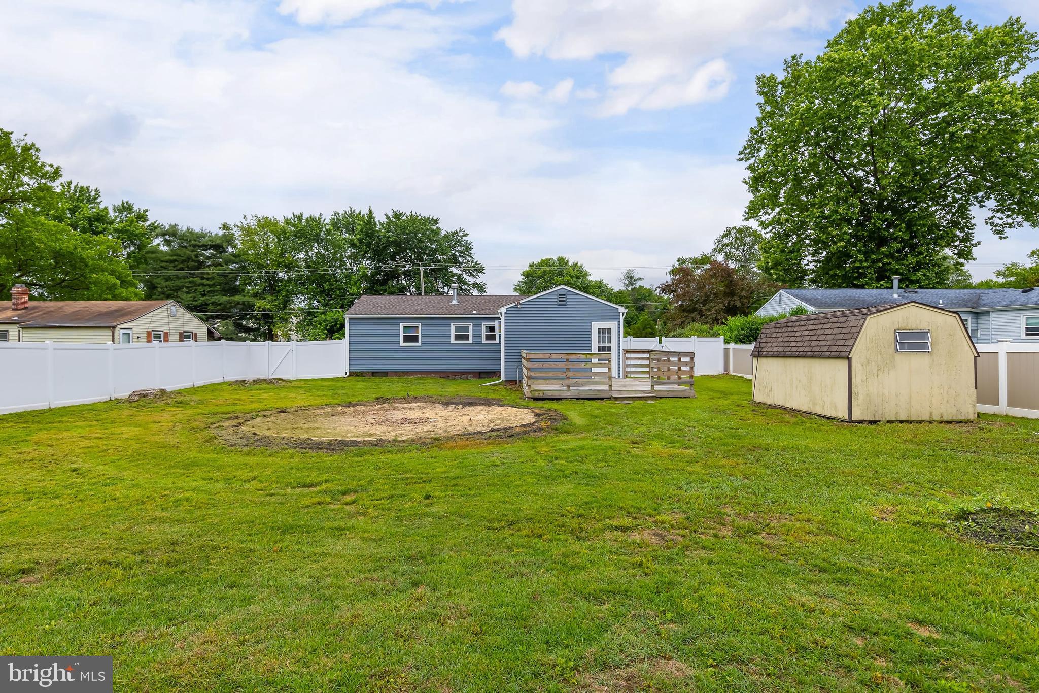 1510 Good Intent Road Deptford, NJ 08096 - Photo 3 of 20 a view of a house with swimming pool and a yard