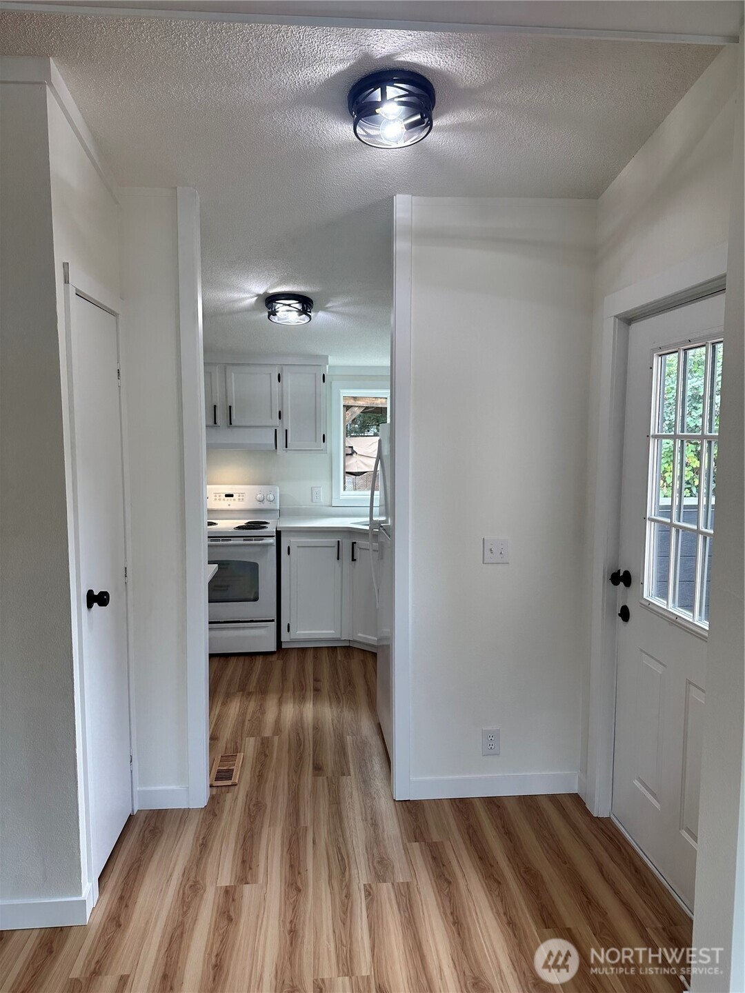 375 Union Avenue Southeast, Unit 61 Renton, WA 98059 - Photo 13 of 39 Gallery Image 13
