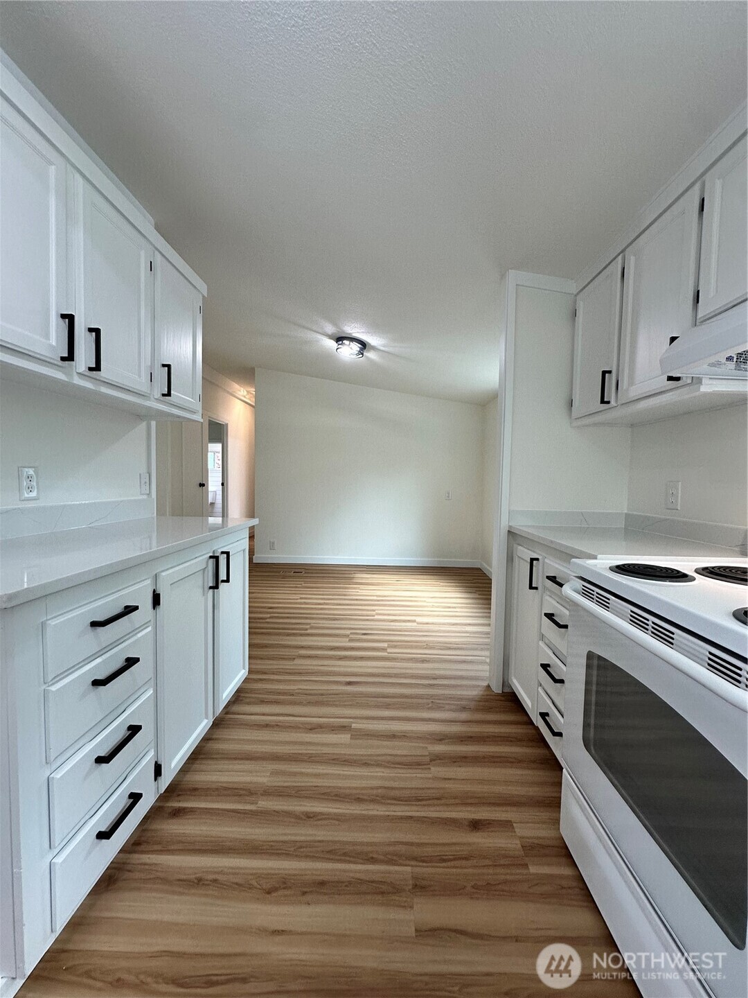 375 Union Avenue Southeast, Unit 61 Renton, WA 98059 - Photo 16 of 39 Gallery Image 16