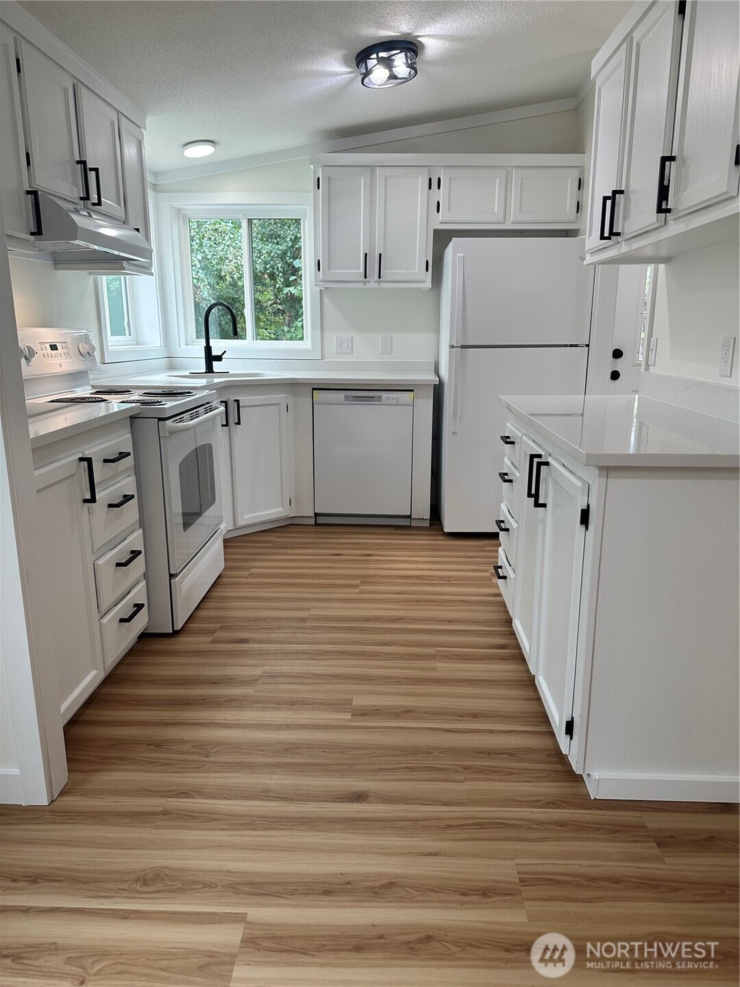375 Union Avenue Southeast, Unit 61 Renton, WA 98059 - Photo 18 of 39 Gallery Image 18