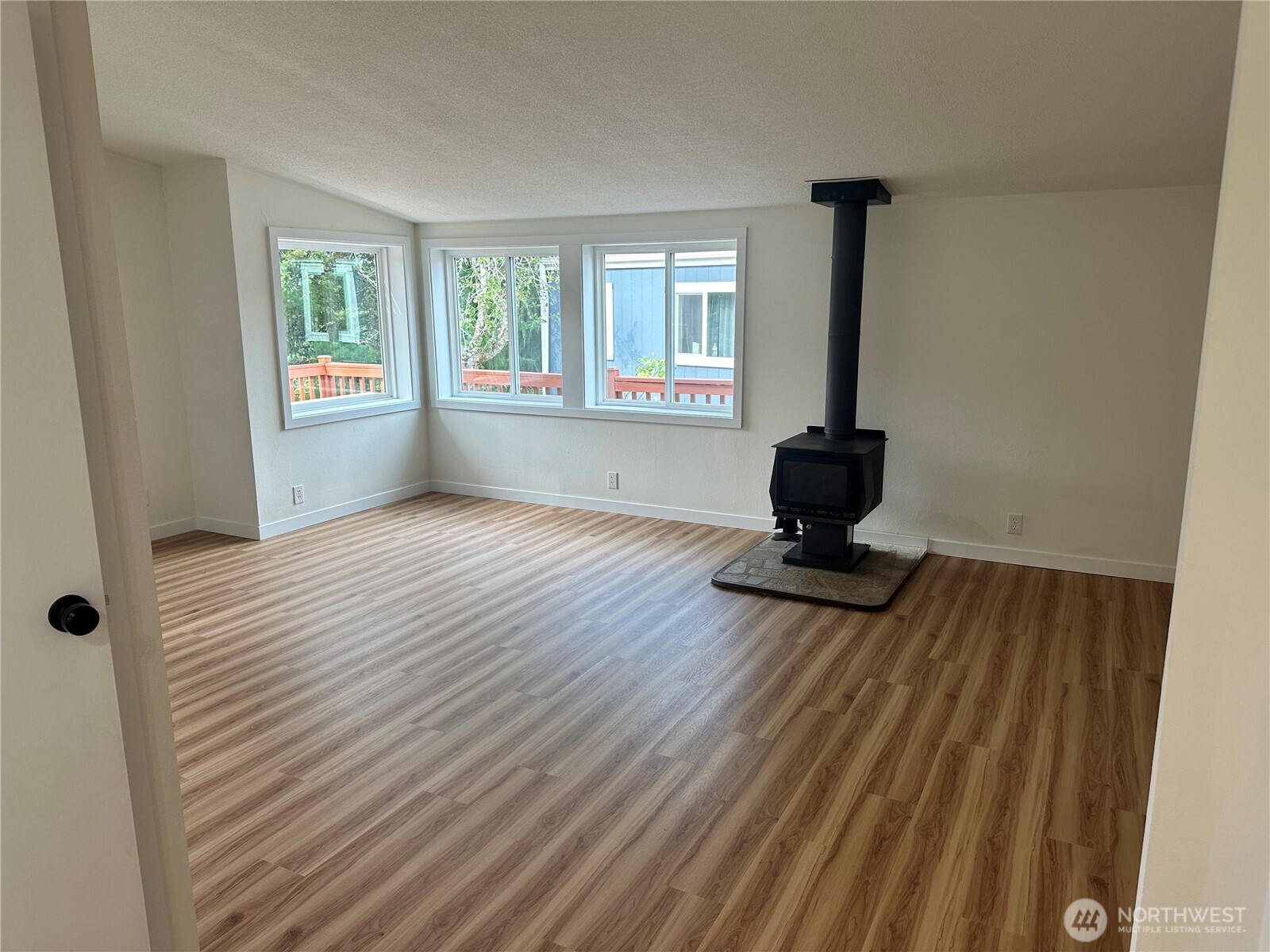 375 Union Avenue Southeast, Unit 61 Renton, WA 98059 - Photo 10 of 39 Gallery Image 10