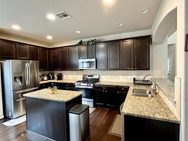 $2,950 | 159 Joseph Drive, Buda, TX 78610