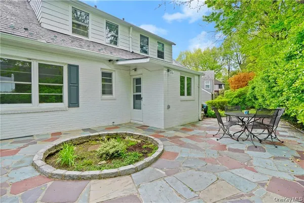 $7,800 | 6 Wildway, Bronxville, NY 10708