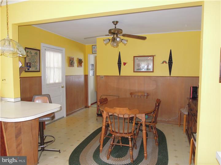 47 Collins Road Hamilton, NJ 08619 - Photo 5 of 14 Dining Room