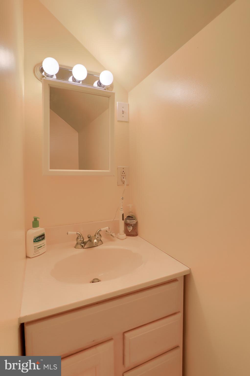 1117 Stony Battery Road Lancaster, PA 17601 - Photo 21 of 25 Gallery Image 21