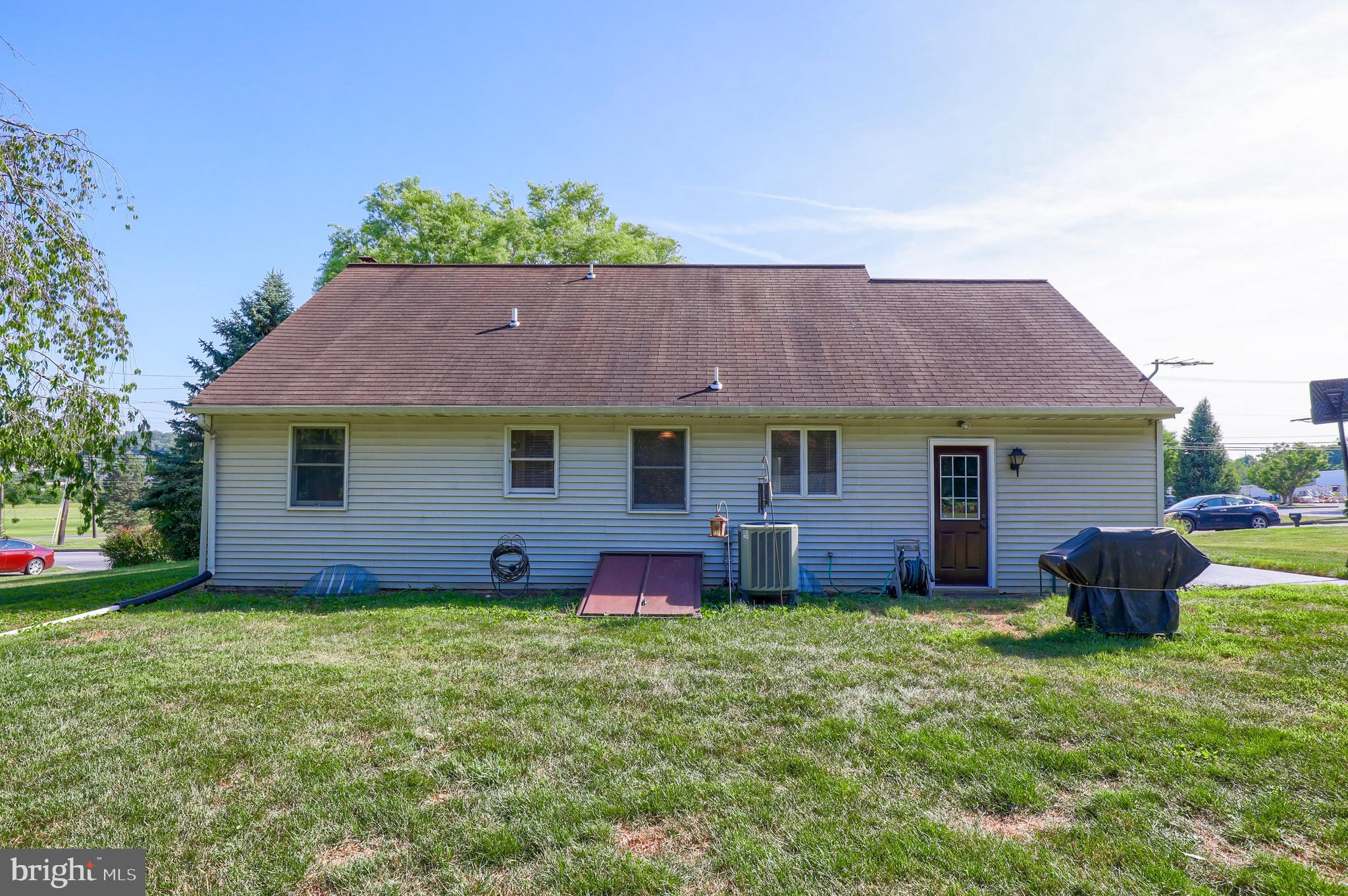 1117 Stony Battery Road Lancaster, PA 17601 - Photo 23 of 25 Gallery Image 23