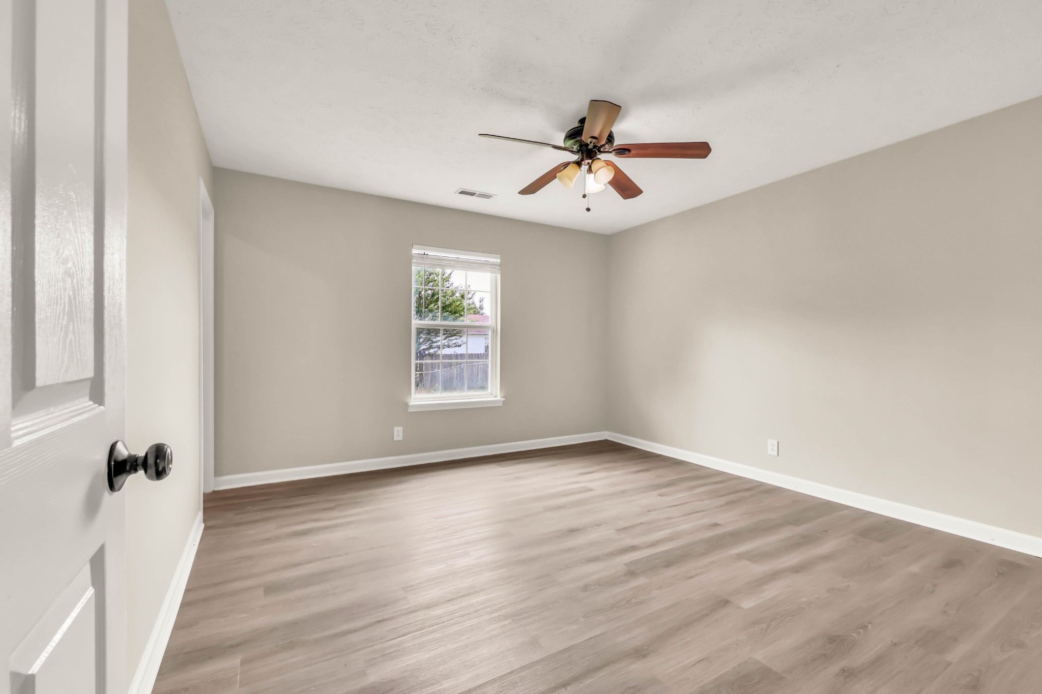 963 State Line Road Oak Grove, KY 42262 - Photo 19 of 29 Gallery Image 19