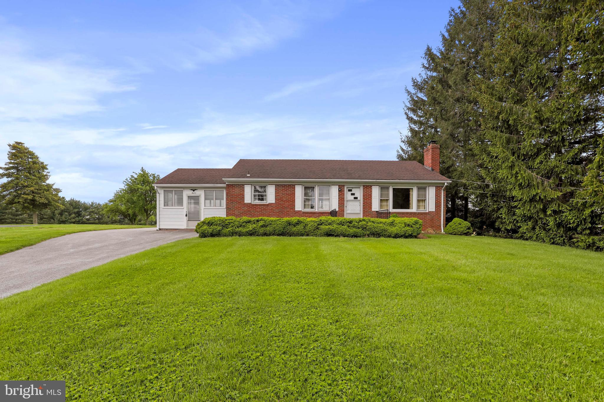 2632 Braddock Road Mount Airy, MD 21771 - Photo 2 of 40 Gallery Image 2