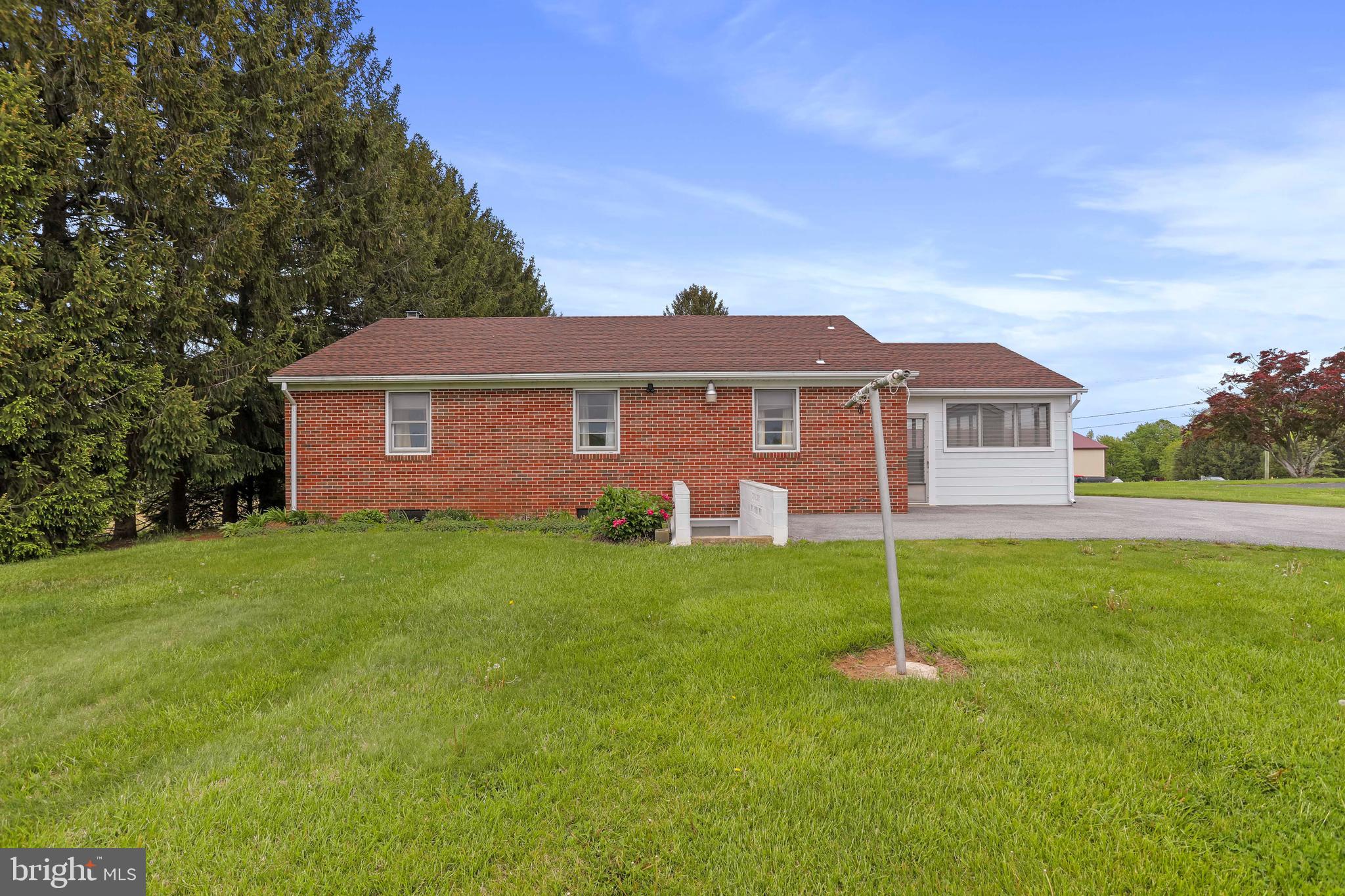 2632 Braddock Road Mount Airy, MD 21771 - Photo 39 of 40 Gallery Image 39