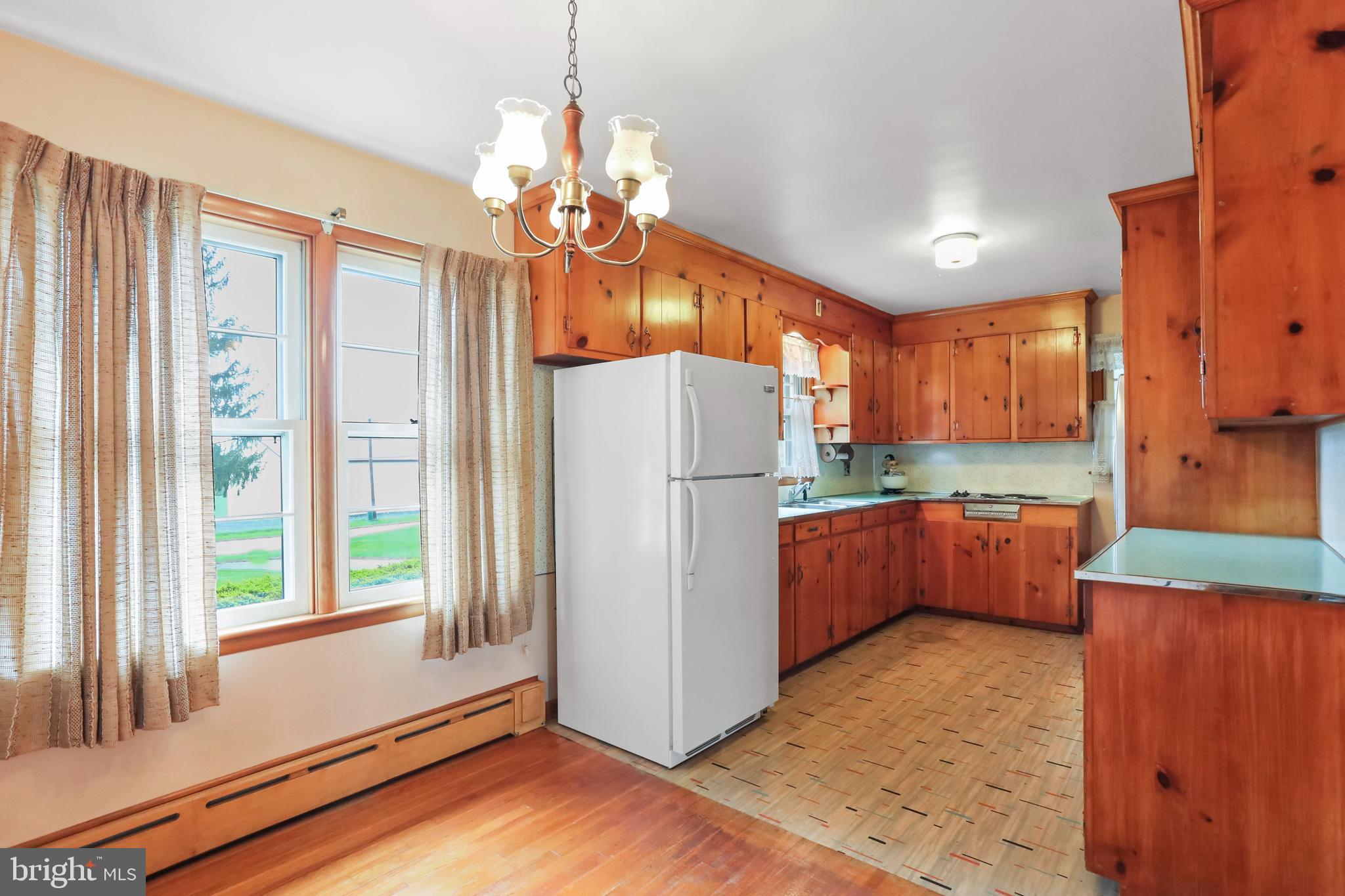 2632 Braddock Road Mount Airy, MD 21771 - Photo 8 of 40 Gallery Image 8
