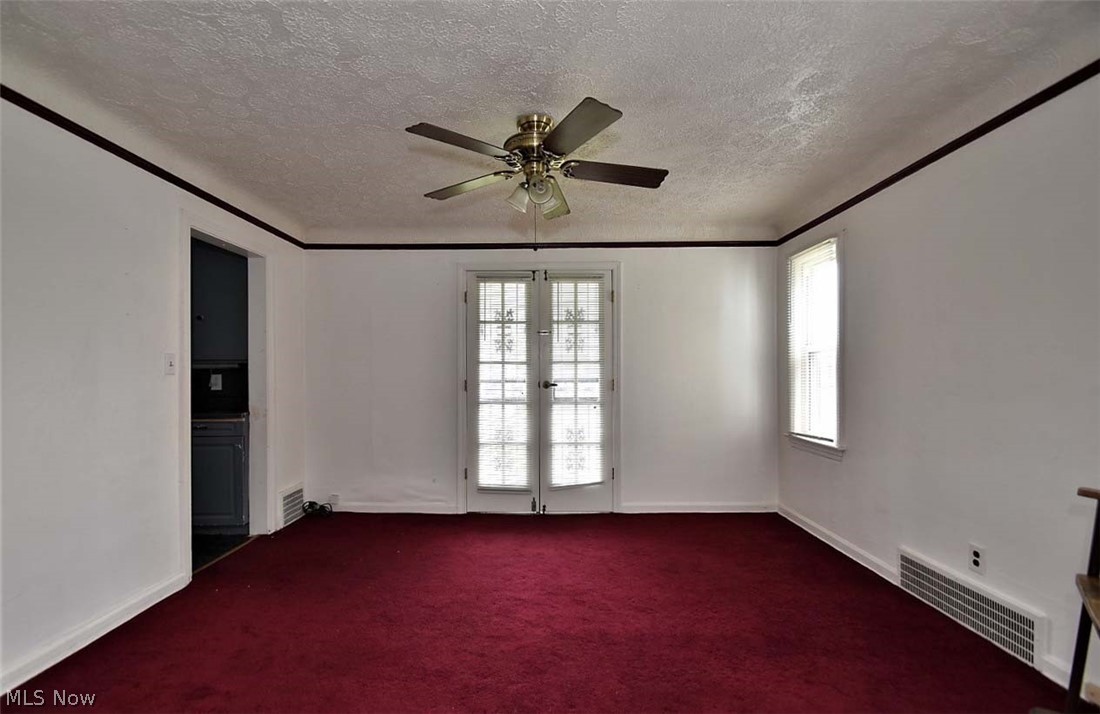 16712 Invermere Avenue Cleveland, OH 44128 - Photo 8 of 27