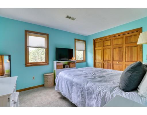 24 Red Bridge Road Wilbraham, MA 01095 - Photo 23 of 35