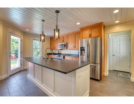 24 Red Bridge Road Wilbraham, MA 01095 - Photo 4 of 35