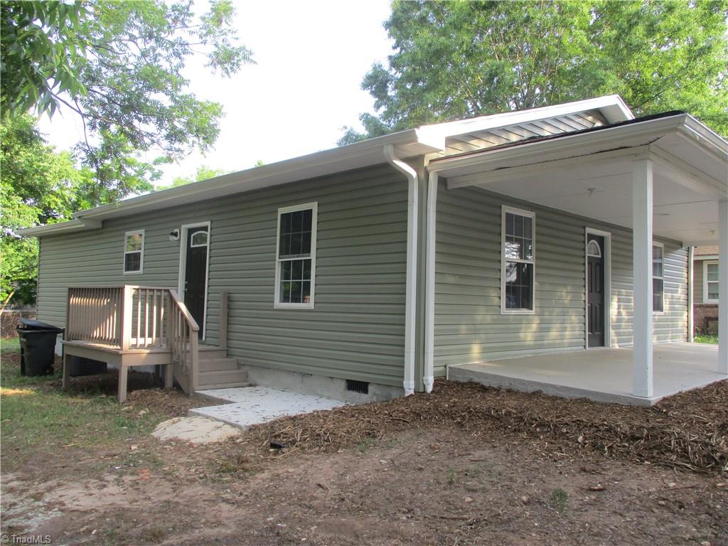 2211 Chambers Street High Point, NC 27263 - Photo 4 of 47 Gallery Image 4