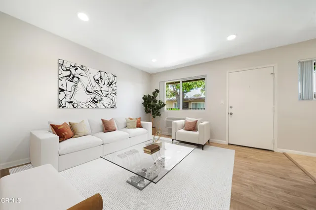 $1,995 | 761 East Orange Grove Boulevard, Unit 14, Pasadena, CA 91104