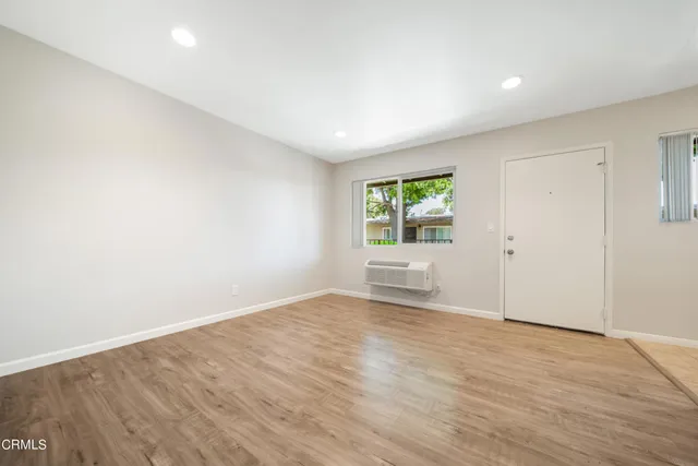 $1,995 | 761 East Orange Grove Boulevard, Unit 14, Pasadena, CA 91104