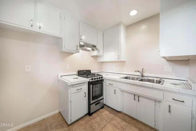 $1,995 | 761 East Orange Grove Boulevard, Unit 14, Pasadena, CA 91104