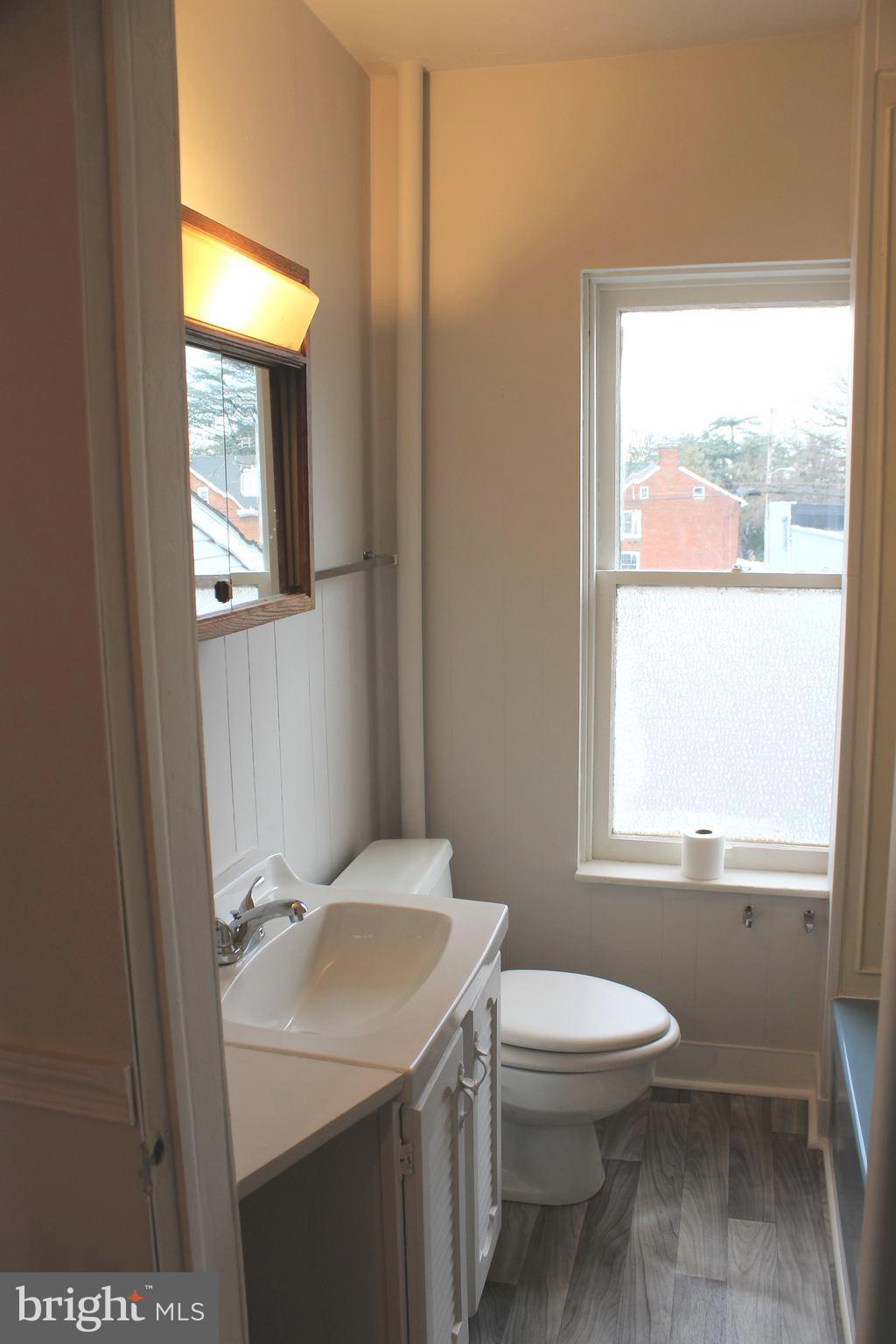 413 Baltimore Street Hanover, PA 17331 - Photo 15 of 18 Gallery Image 15