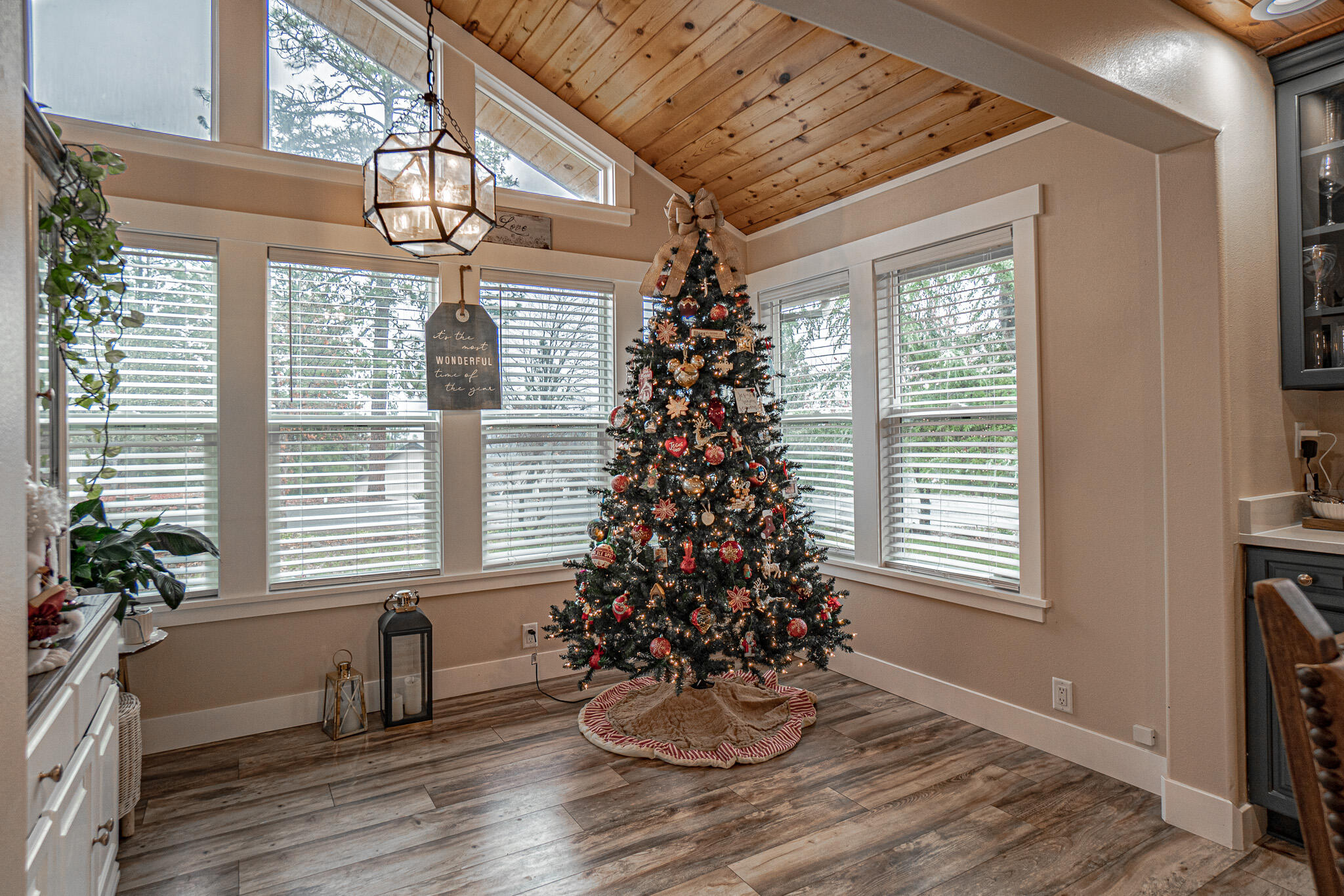 1027 Chevney Drive Shady Cove, OR 97539 - Photo 11 of 29 DSC02468-HDR