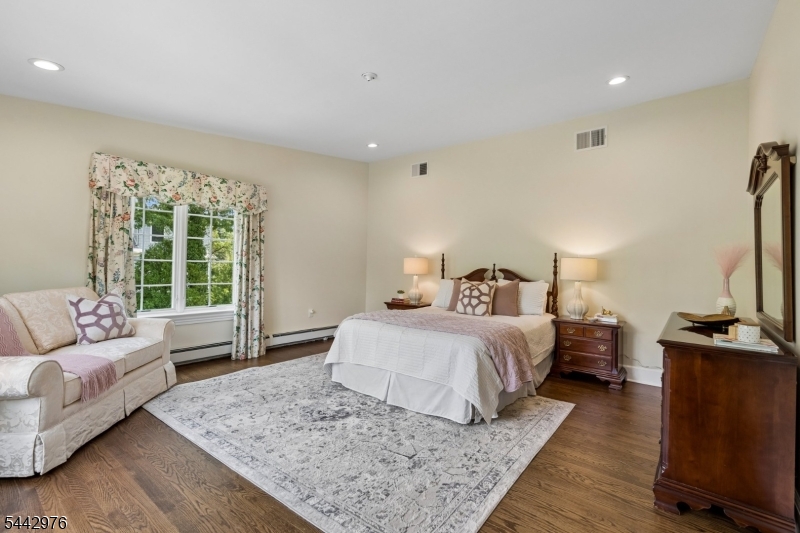 125 Stewart Road Short Hills, NJ 07078 - Photo 25 of 48