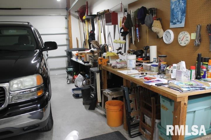 3001 Pine Ridge Drive Herrin, IL 62948 - Photo 24 of 28 Gallery Image 24