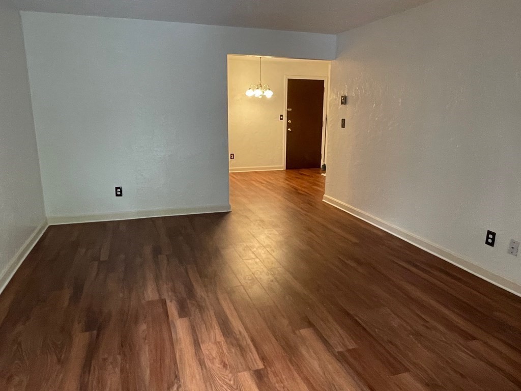 23 Erick Road, Unit 12 Mansfield, MA 02048 - Photo 5 of 12