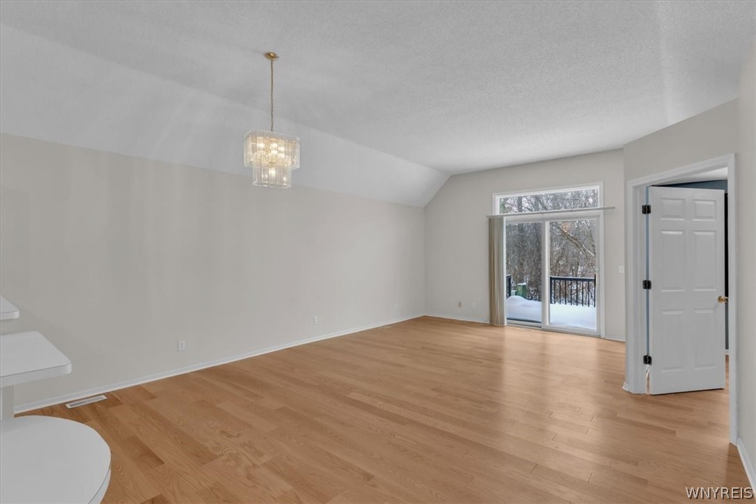 74 Das Court Amherst, NY 14221 - Photo 10 of 26