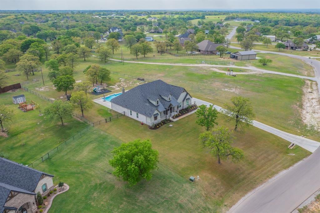 150 Las Brisas Drive Decatur, TX 76234 - Photo 28 of 32 Aerial view of property and surrounding area