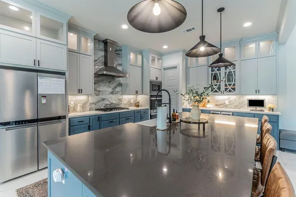 $980,000 | 150 Las Brisas Drive, Decatur, TX 76234