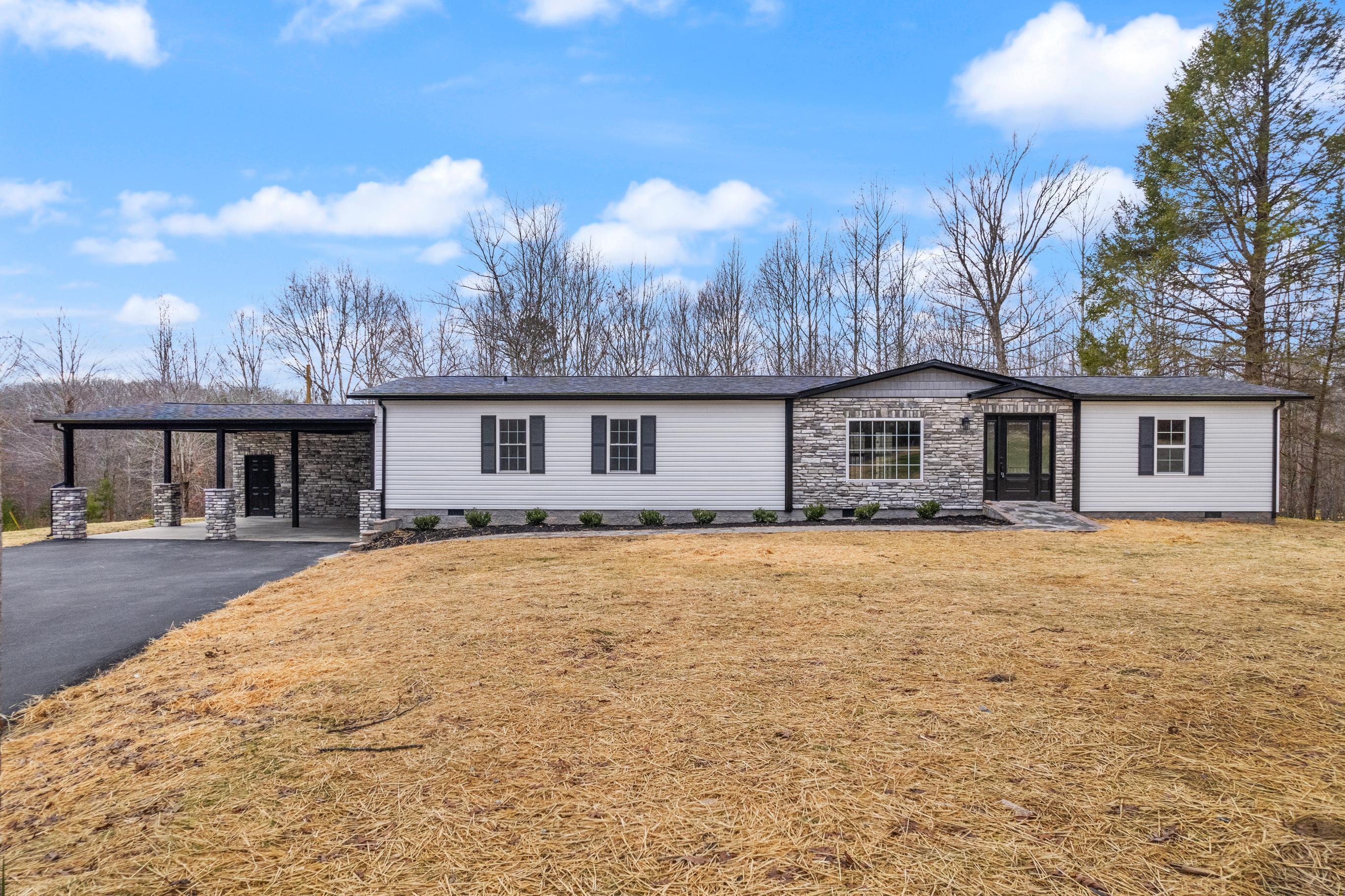 5887 Somerset Road London, KY 40741 - Photo 1 of 48 DJI_0081