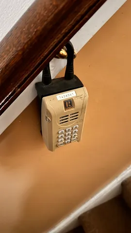 $1,800 | 5501 North California Avenue, Unit 1N, Chicago, IL 60625