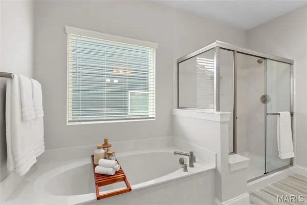 $619,900 | 2 Pin Oak At Regal Pines, Ballwin, MO 63021