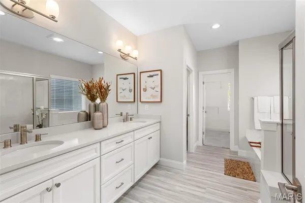 $619,900 | 2 Pin Oak At Regal Pines, Ballwin, MO 63021