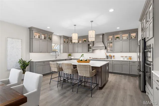 $639,900 | 2 Pin Oak At Regal Pines, Ballwin, MO 63021