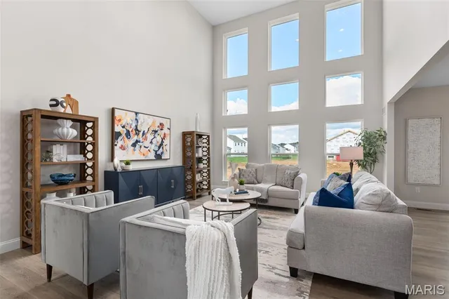 $639,900 | 2 Pin Oak At Regal Pines, Ballwin, MO 63021