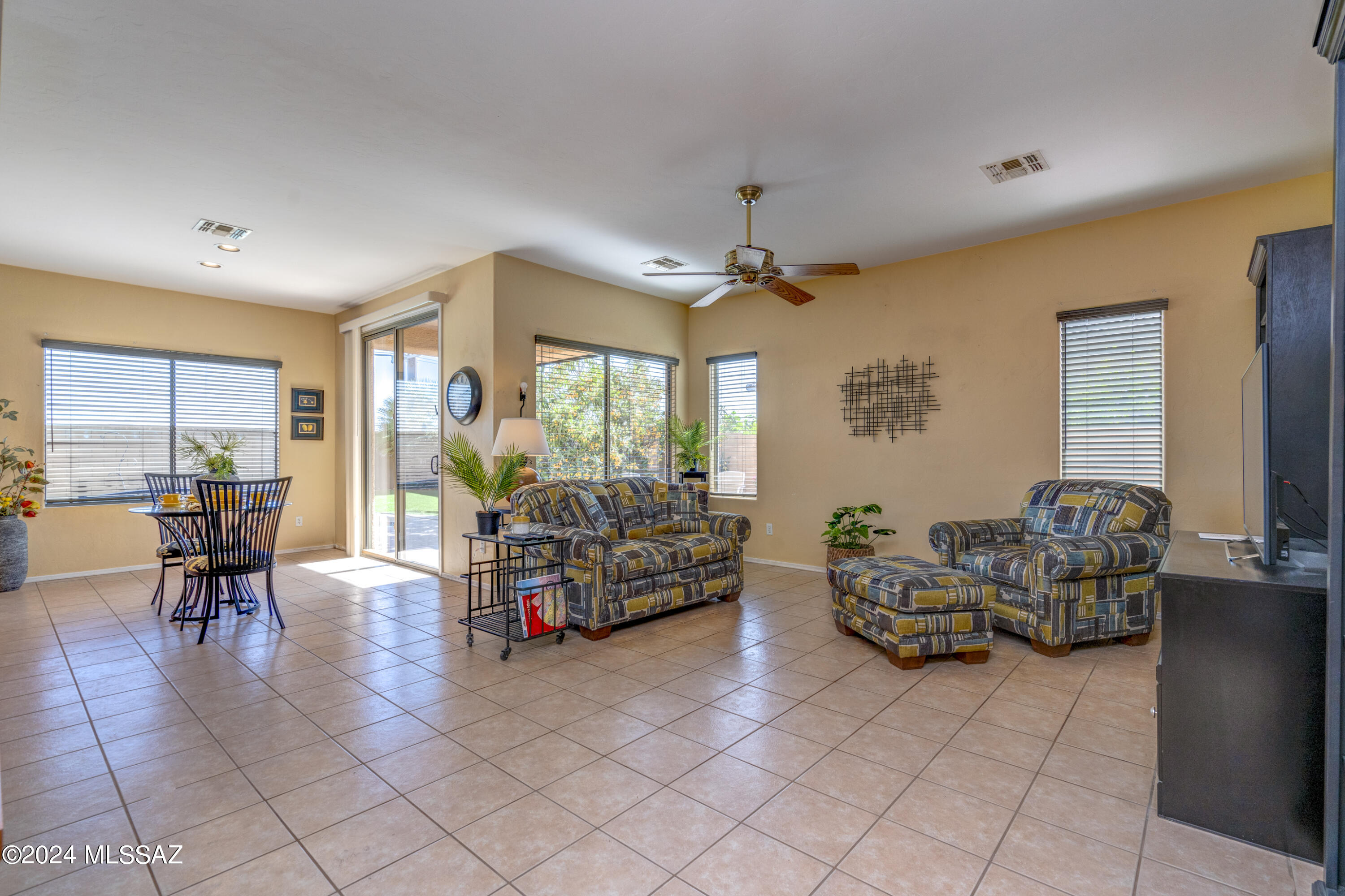 40148 Ridgeline Court Tucson, AZ 85739 - Photo 6 of 50