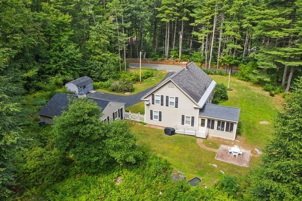 198 Sterling Road Princeton, MA 01541 - Photo 5 of 33 Gallery Image 5
