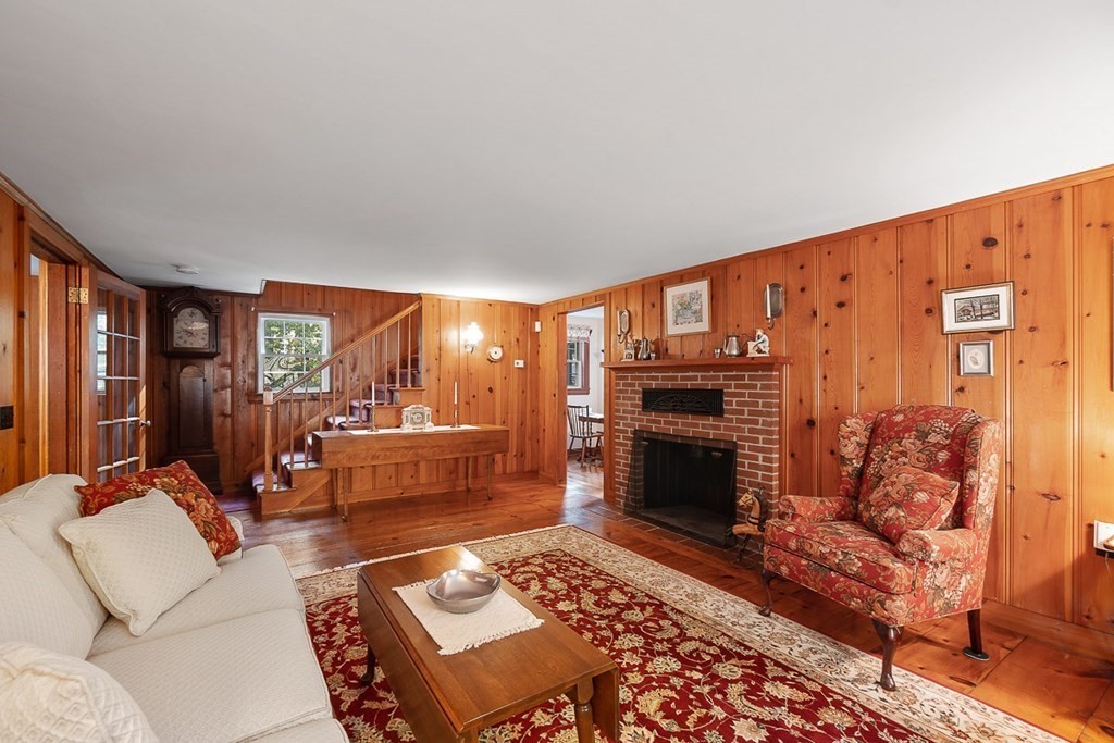 198 Sterling Road Princeton, MA 01541 - Photo 8 of 33 Gallery Image 8