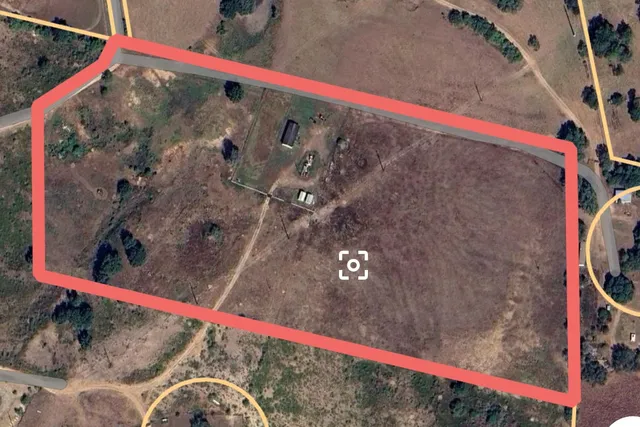 $395,000 | 847 Hefner Lane, Cuero, TX 77954