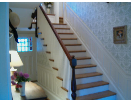 240 Washington Boulevard Springfield, MA 01108 - Photo 3 of 9 Gallery Image 3