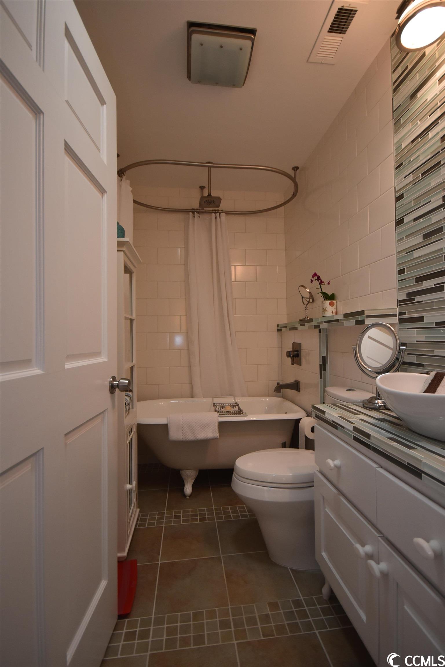 608 County Rd S-22-758 Pawleys Island, SC 29585 - Photo 18 of 40