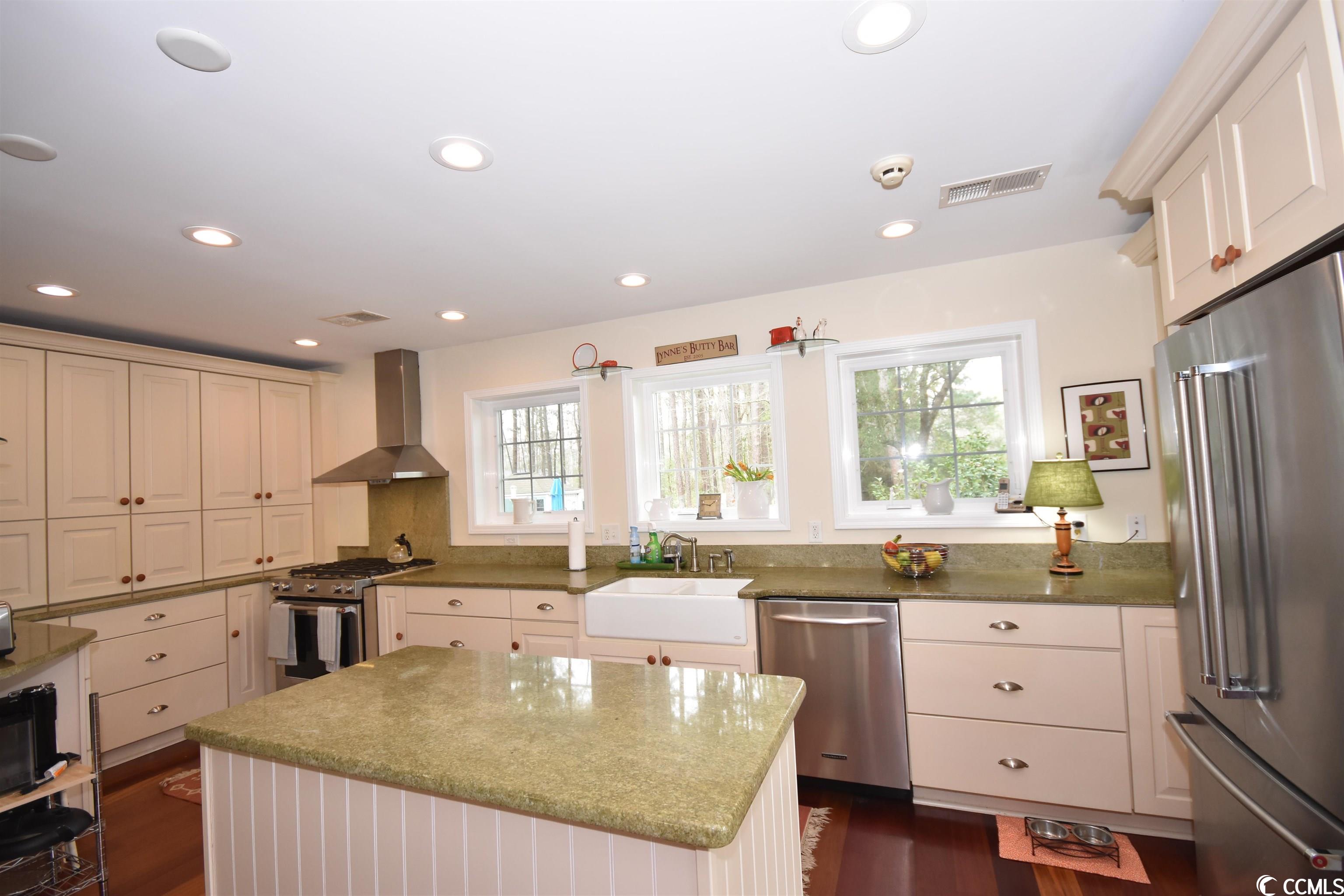 608 County Rd S-22-758 Pawleys Island, SC 29585 - Photo 26 of 40