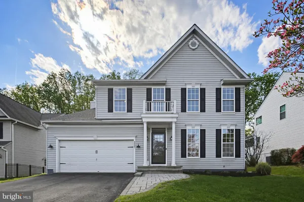 $849,900 | 8647 Water Fall Drive, Laurel, MD 20723